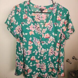 Torrid green shirt